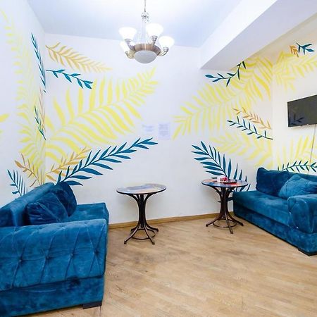 Areva Hostel & Apartment Єреван Екстер'єр фото