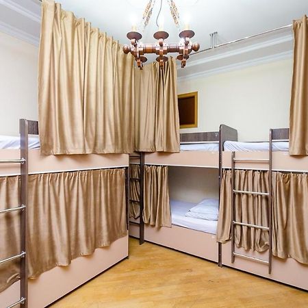 Areva Hostel & Apartment Єреван Екстер'єр фото